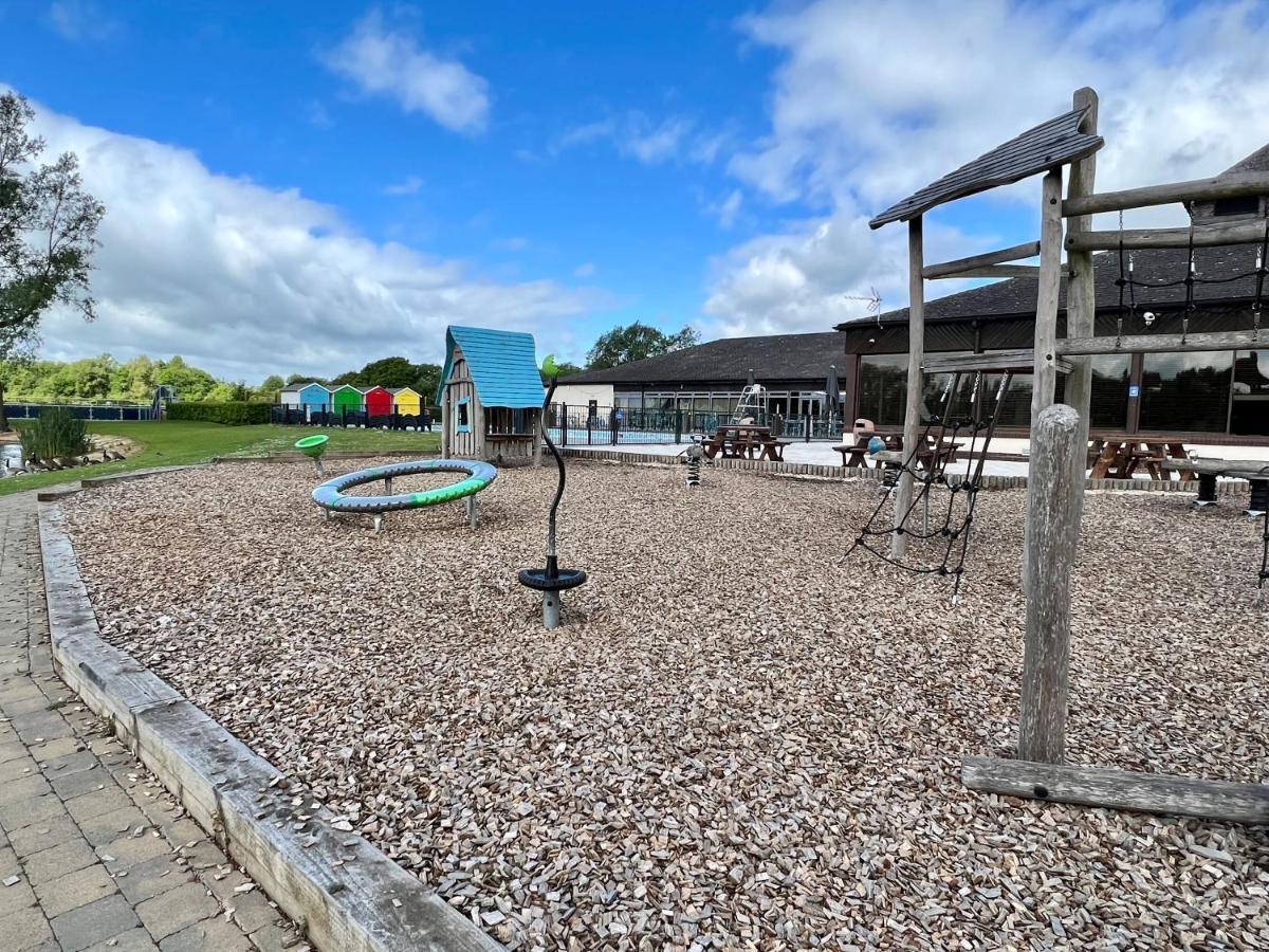 Villa Bell Ame South Cerney Esterno foto